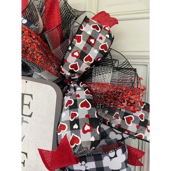 Home Sweet Home Paw Print Pet Dog Cat Mesh Wreath, Every Day Year Round Decor - Picture 3 of 8